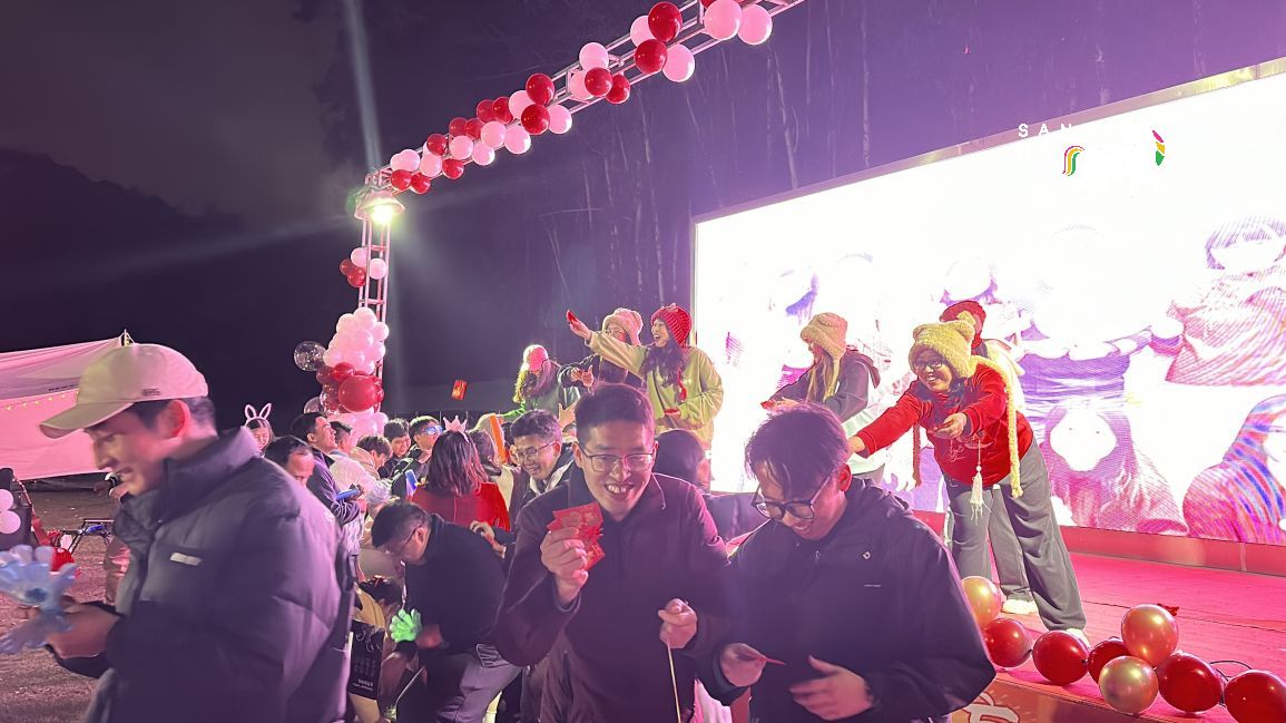 鱿鱼游戏+户外露营主题年会2天