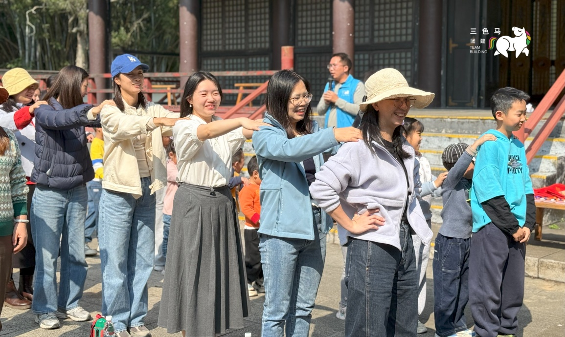 94人中山赏花+影视城定向寻宝温泉两天活动