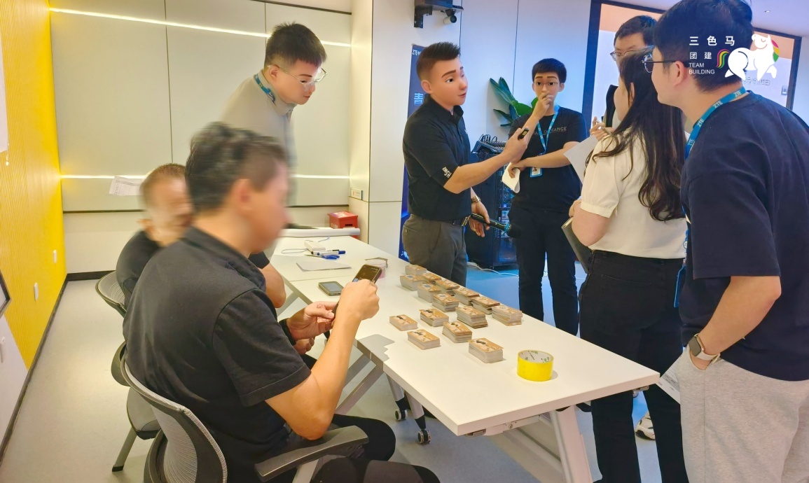青年精英沙漠掘金沙盘活动